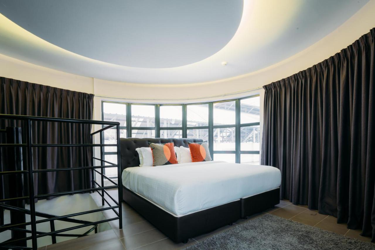 B Lot Hotel Куала Лумпур Екстериор снимка