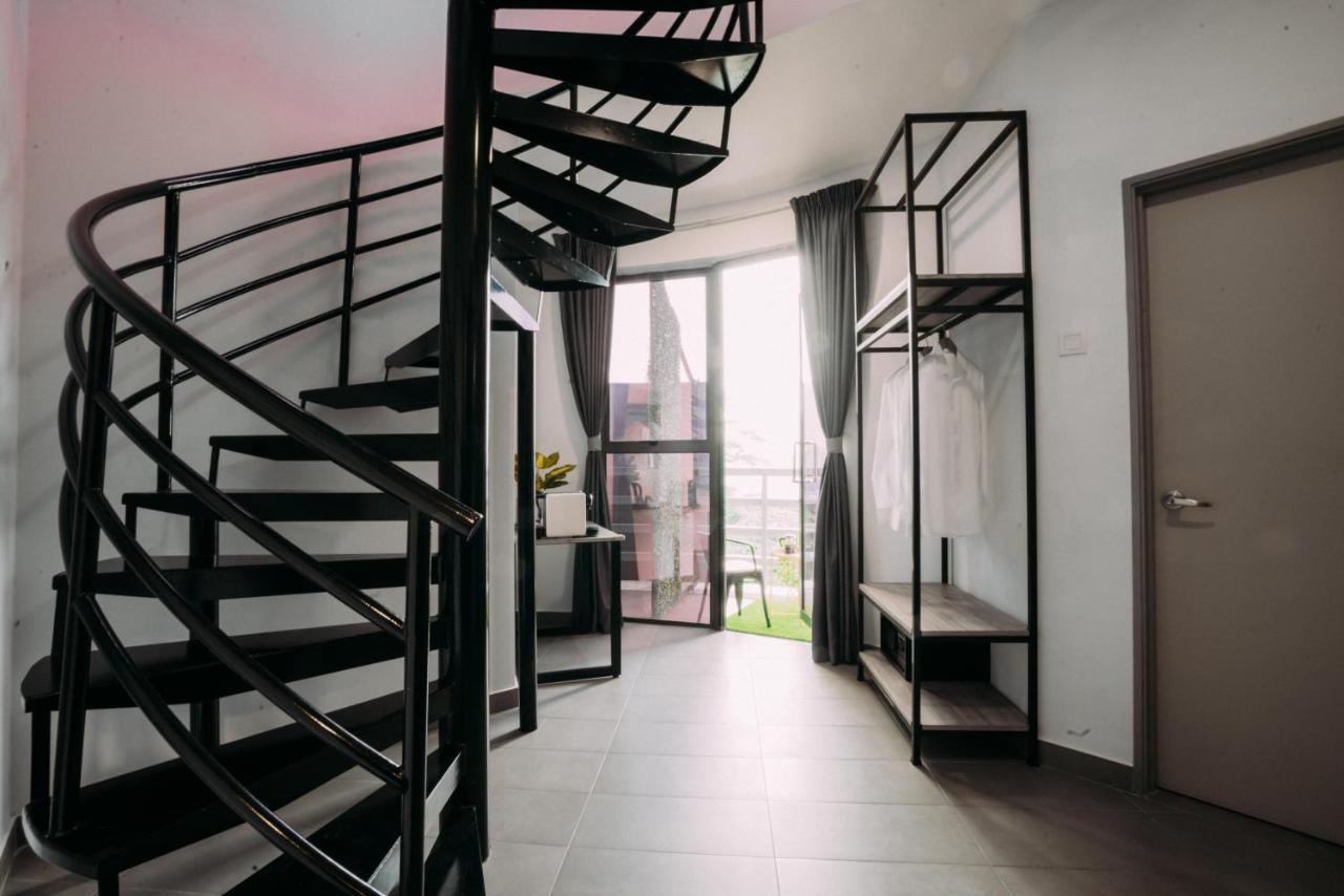 B Lot Hotel Куала Лумпур Екстериор снимка