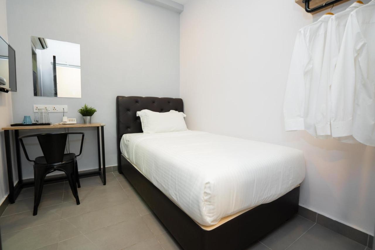 B Lot Hotel Куала Лумпур Екстериор снимка