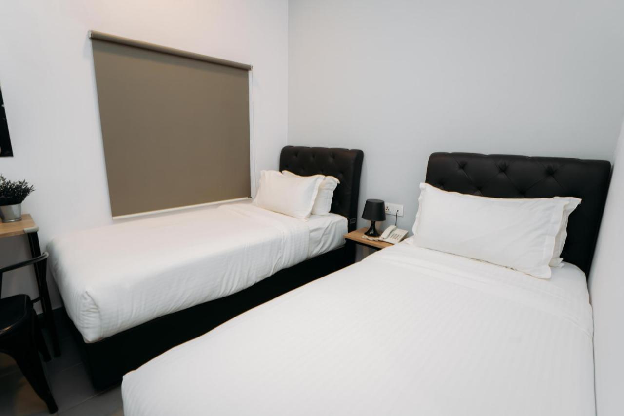 B Lot Hotel Куала Лумпур Екстериор снимка