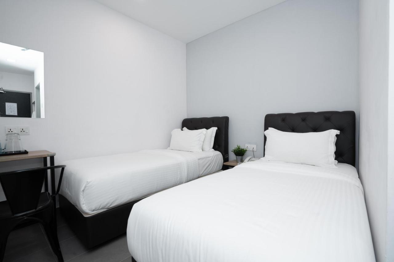 B Lot Hotel Куала Лумпур Екстериор снимка