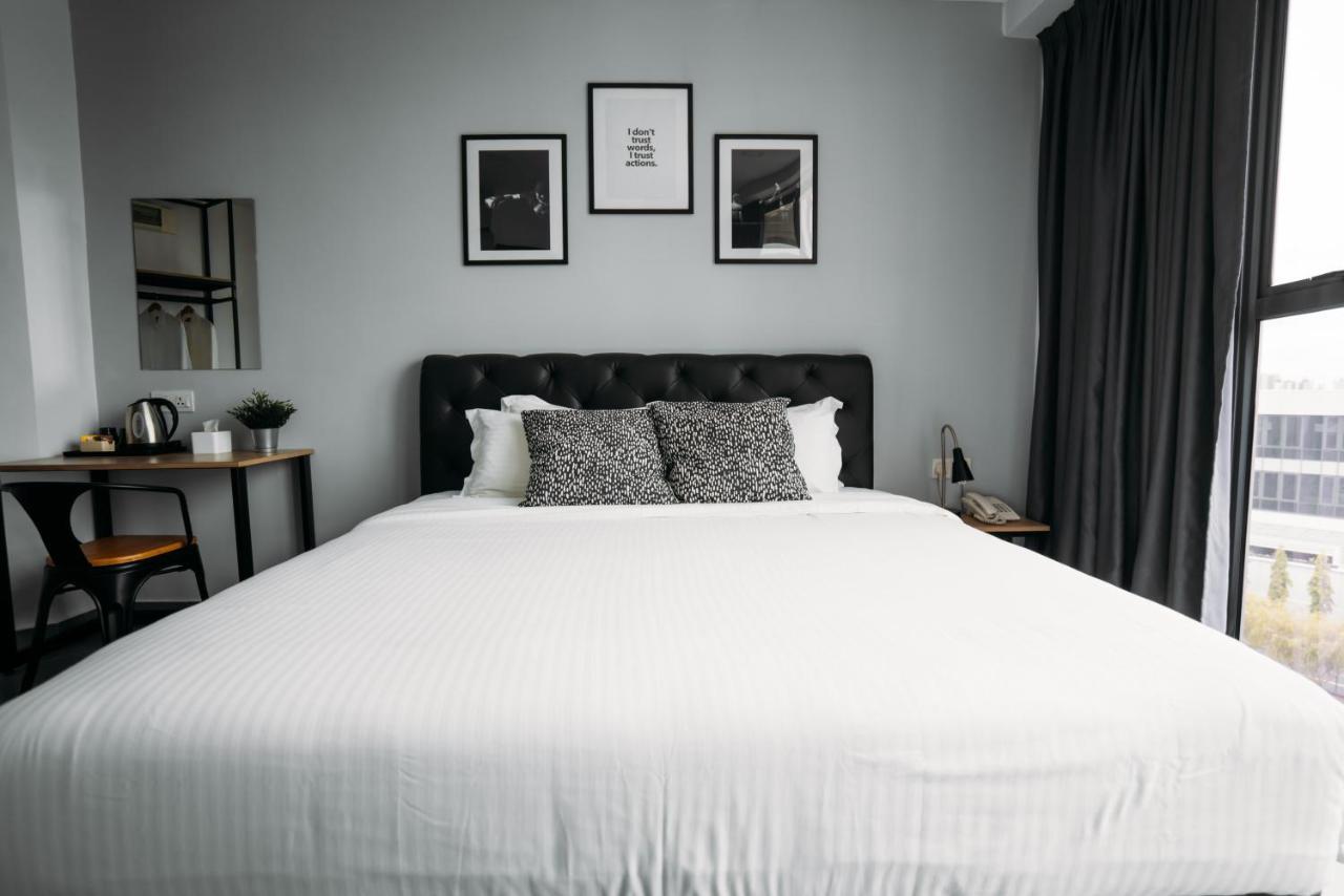 B Lot Hotel Куала Лумпур Екстериор снимка
